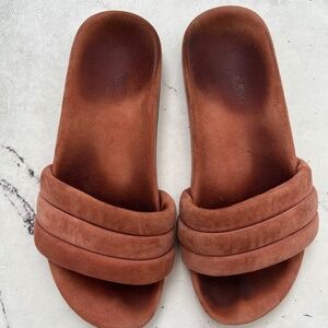 Seychelles slip on sandals